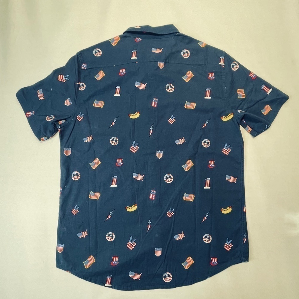 Quiksilver XL CASUAL BUTTON DOWN - Picture 7 of 7